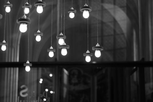 Luminaires suspendus : nos suspensions design pour une déco épurée
