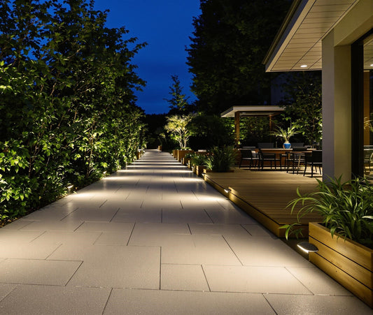 Luminaire extérieur laiton : choisir son applique murale