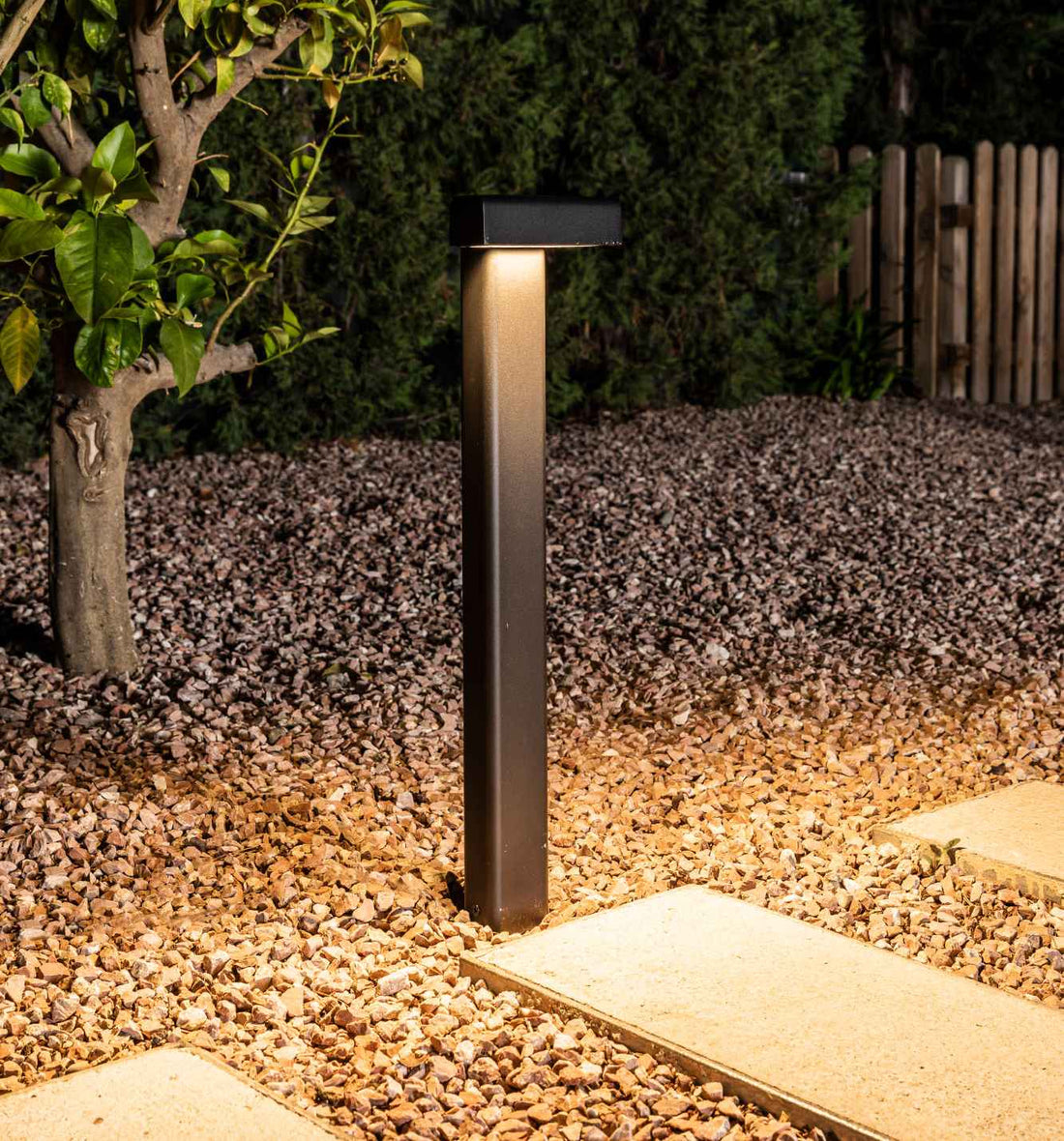 borne led éclairage allée